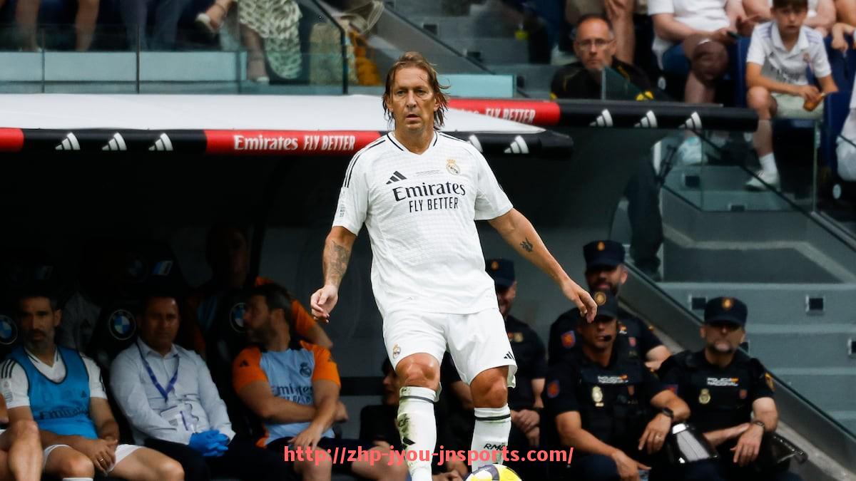 jiuyou九游娱乐-世俱杯全球同步直播平台介绍及各大地区观看方式一览